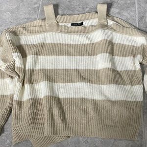 ROMEO AND JULIET COUTURE SWEATER